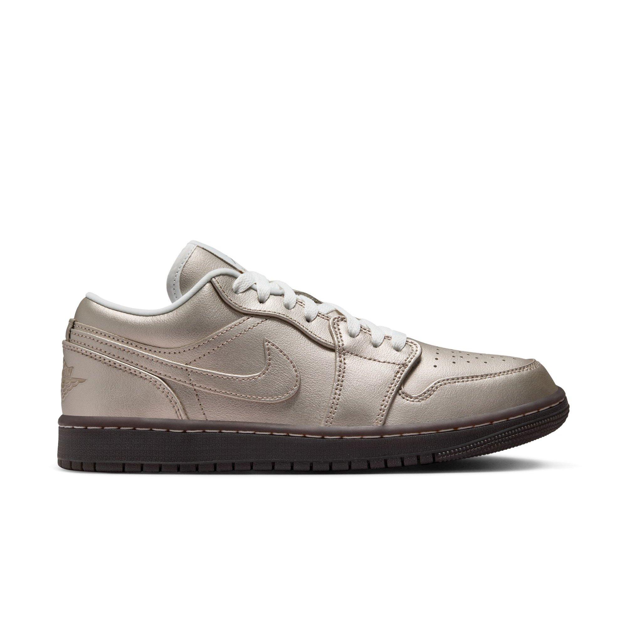 【Nike】大人気★ (W)AIR JORDAN 1 LOW SE llic Zinc◆ Jordan 1 Low SE 
